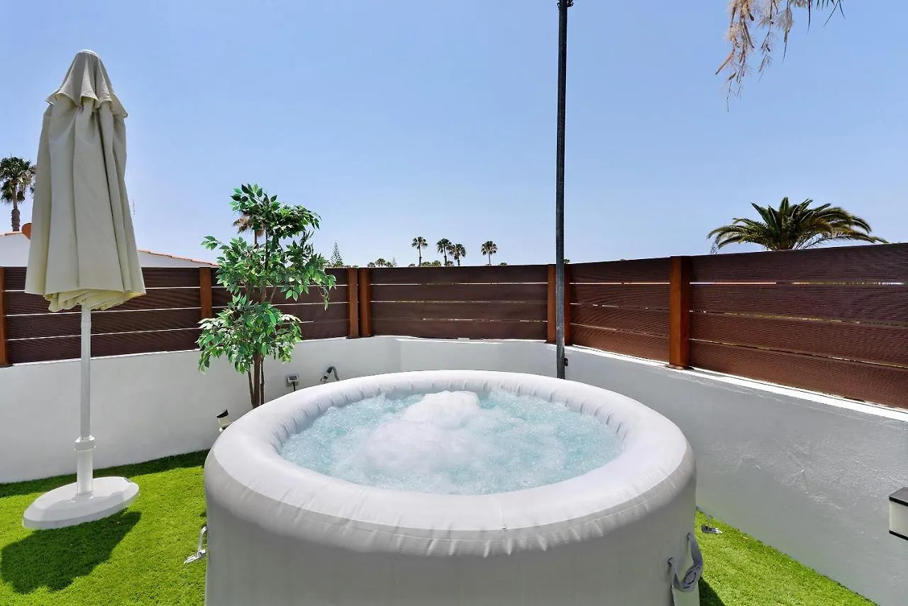 Casa Luna Kingbed And Jacuzzi Maspalomas  0*, Maspalomas (Gran Canaria) Spanien