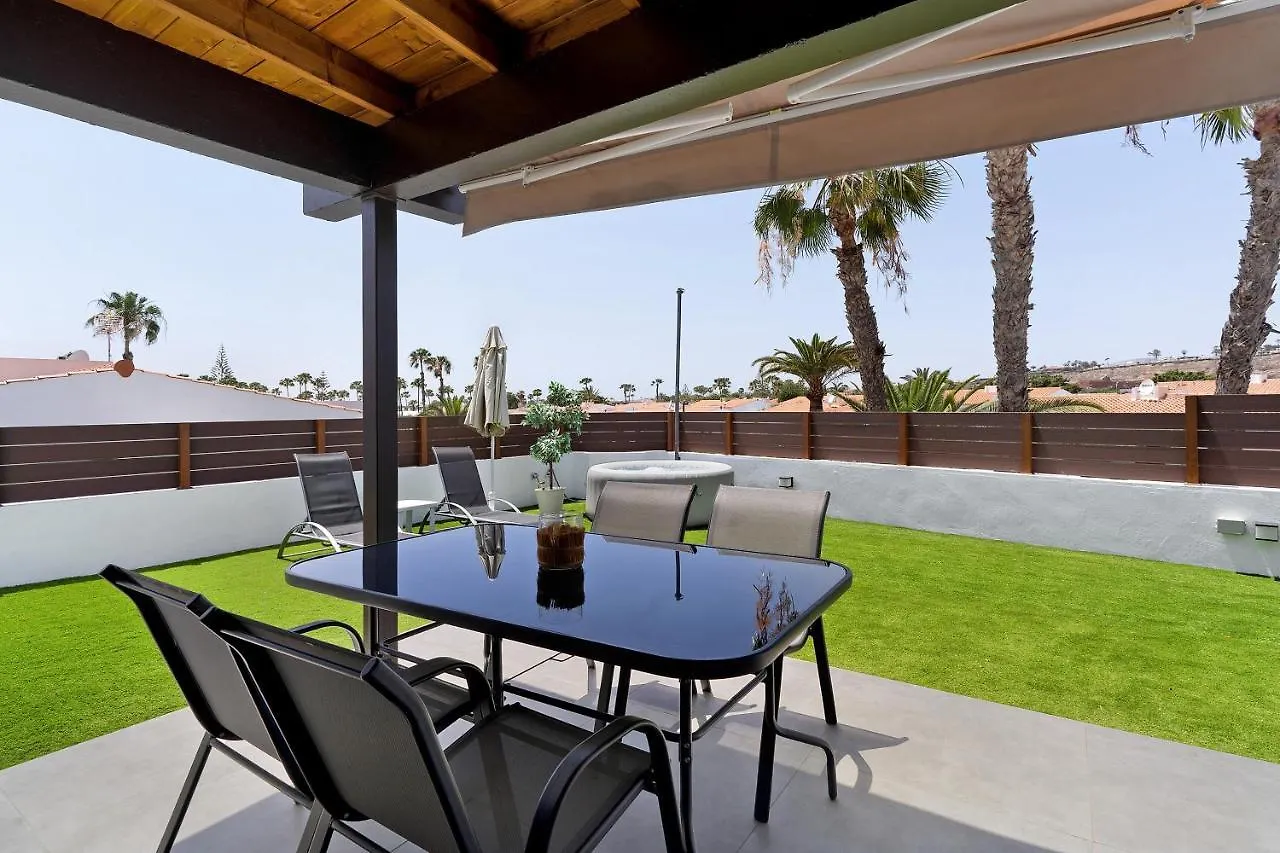 Apartment Casa Luna Kingbed And Jacuzzi Maspalomas